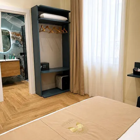 Cortesia Partenopea 4* נאפולי