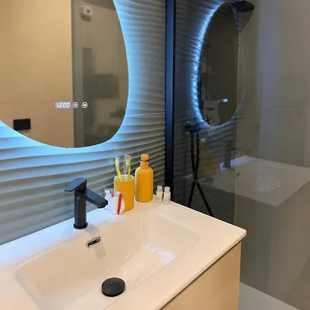 בית הארחה Cortesia Partenopea 4*